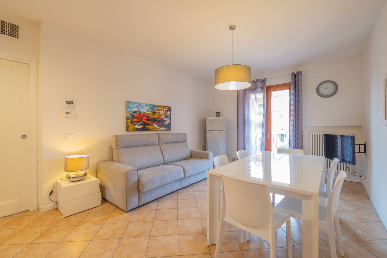 Dreizimmerwohnung im ersten Stock der Residence Gelsomini